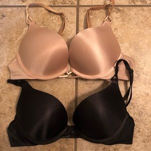 VICTORIA’S SECRET BOMBSHELL BRA SIZE 32AA